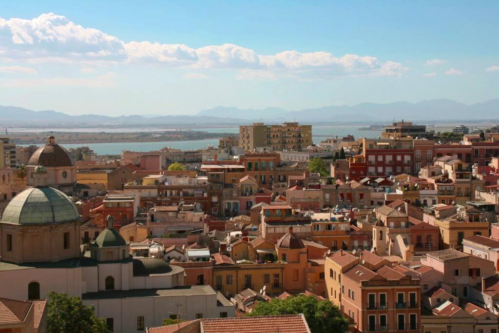 Monfalcone City Room Rental Apartment Cagliari Buitenkant foto