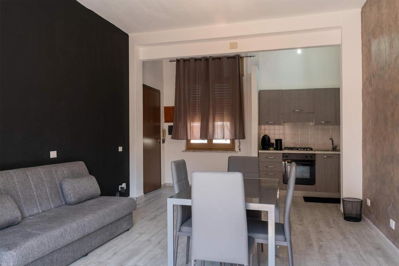 Monfalcone City Room Rental Apartment Cagliari Buitenkant foto