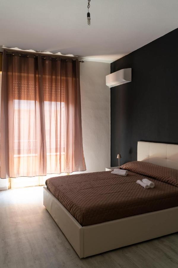 Monfalcone City Room Rental Apartment Cagliari Buitenkant foto