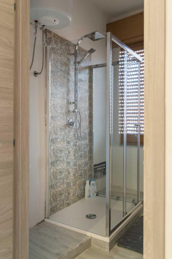 Monfalcone City Room Rental Apartment Cagliari Buitenkant foto